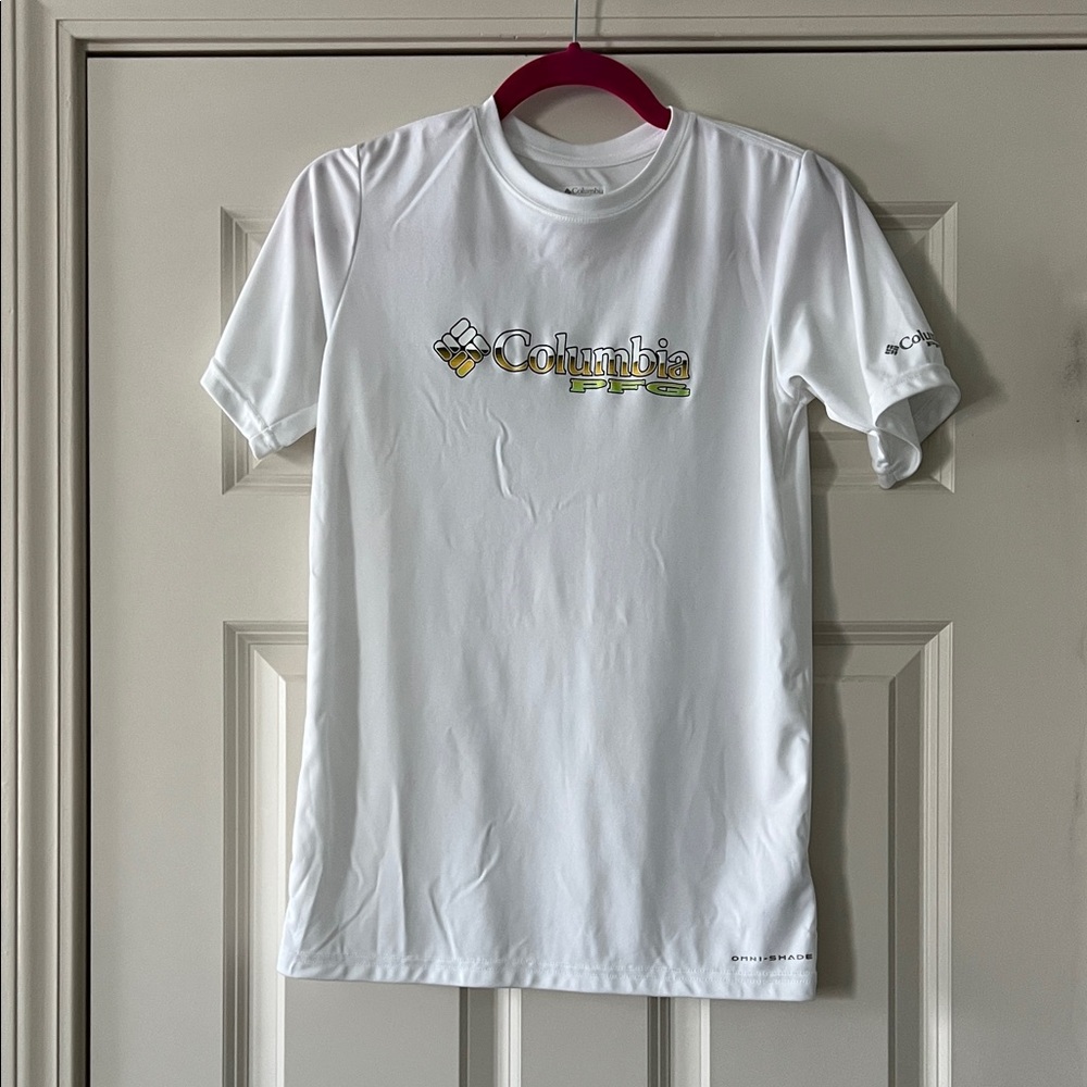 Boys Columbia White OmniShade Tee with Logo Design